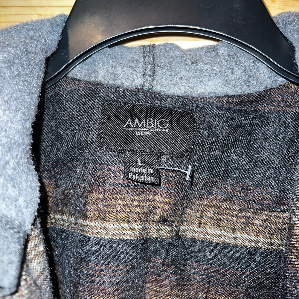 Hooded Shacket - Picture 2 of 2